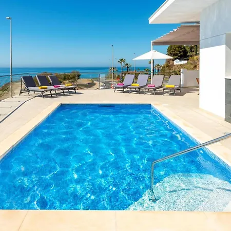 וילה Ladera Vista By